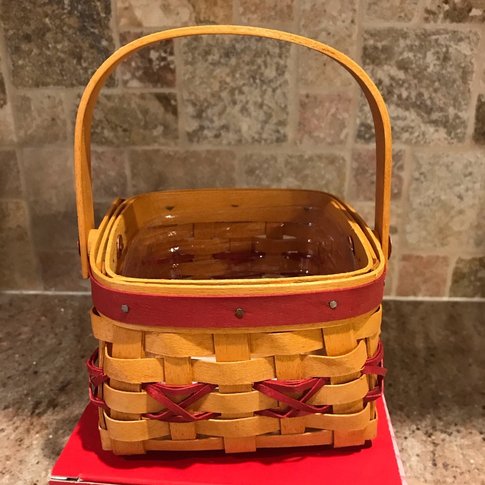 NIB 2000 Longaberger Let it Snow Basket Set